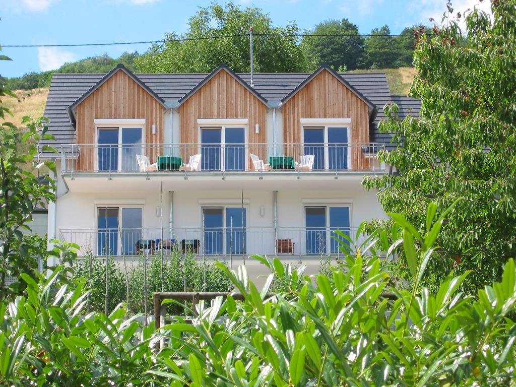 Gastehaus Weingut Arns Bed & Breakfast Reil Exterior photo